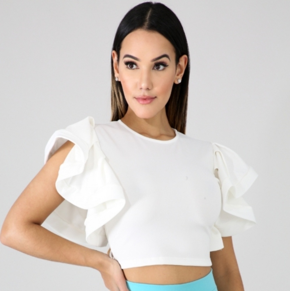 Basic Ruffle Top🛍